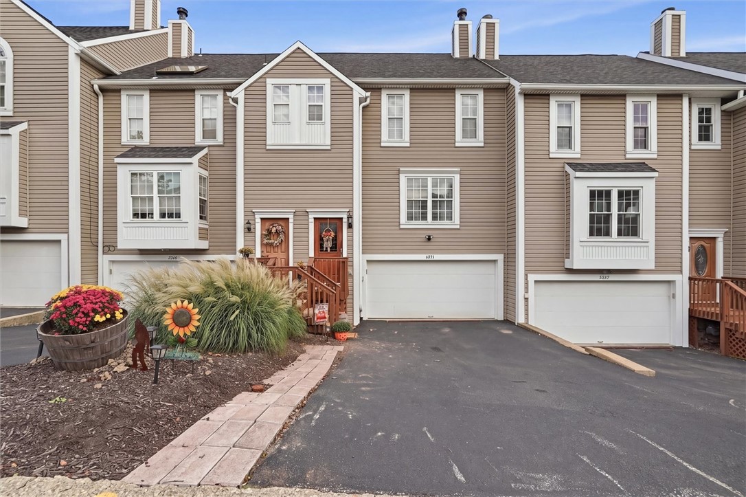 2655 Hunters Point Drive Franklin Park PA 15090