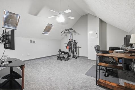 2655 Hunters Point Drive Franklin Park PA 15090