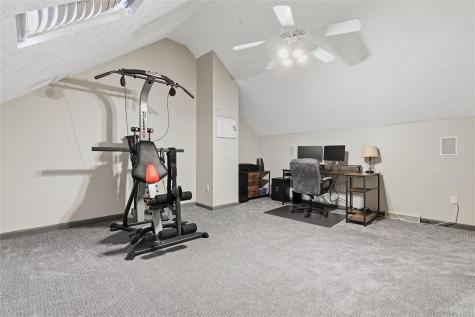 2655 Hunters Point Drive Franklin Park PA 15090
