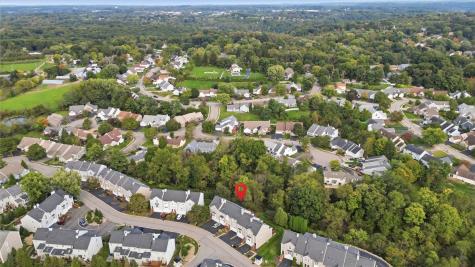 2655 Hunters Point Drive Franklin Park PA 15090