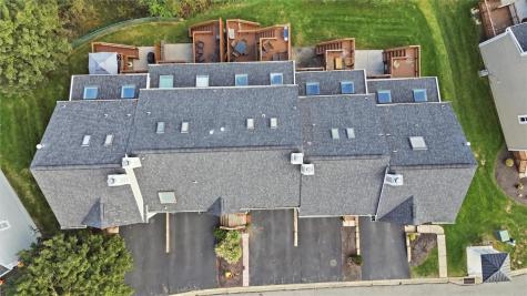 2655 Hunters Point Drive Franklin Park PA 15090