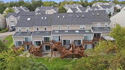 2655 Hunters Point Drive Franklin Park PA 15090