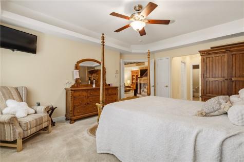 1503 Union Court Adams Township PA 16059