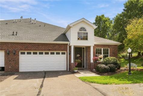 1503 Union Court Adams Township PA 16059