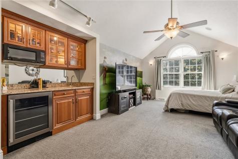 1503 Union Court Adams Township PA 16059