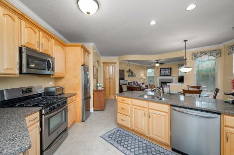 242 Adams Pointe Boulevard Adams Township PA 16046