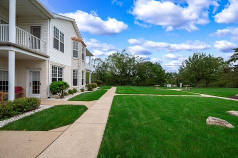 242 Adams Pointe Boulevard Adams Township PA 16046
