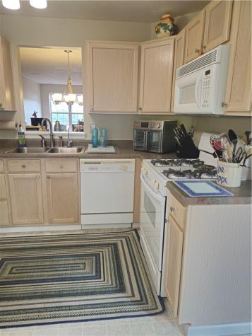 206 Hillvue Drive Seven Fields Boro PA 16046