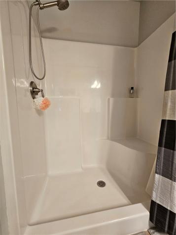 562 Woodhawk Lane Franklin Township PA 16001