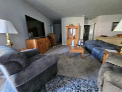 562 Woodhawk Lane Franklin Township PA 16001