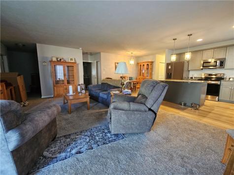 562 Woodhawk Lane Franklin Township PA 16001