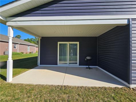 562 Woodhawk Lane Franklin Township PA 16001