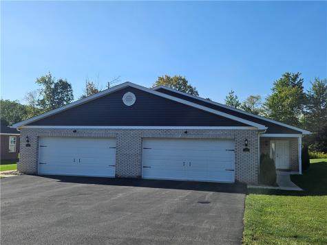 562 Woodhawk Lane Franklin Township PA 16001