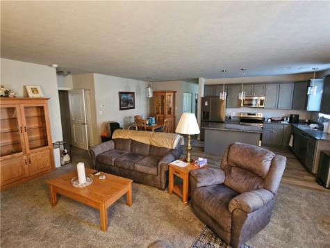 562 Woodhawk Lane Franklin Township PA 16001