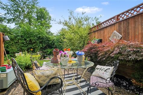 1232 Pennsbury Boulevard Pennsbury PA 15205