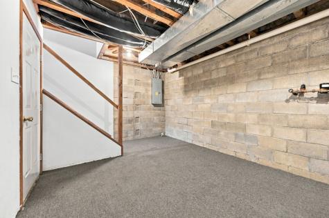 306 Castle Creek Drive Seven Fields Boro PA 16046