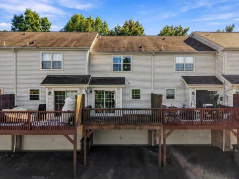 306 Castle Creek Drive Seven Fields Boro PA 16046