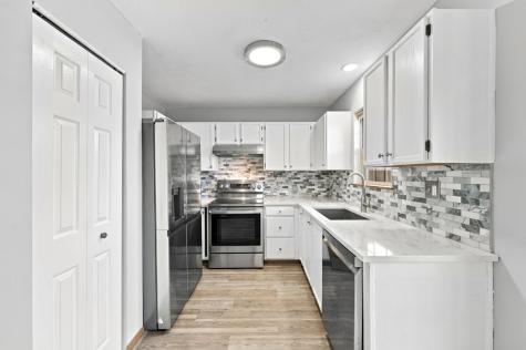 306 Castle Creek Drive Seven Fields Boro PA 16046