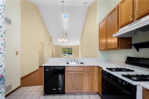 1407 Greenbriar Court South Park PA 15129