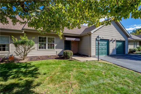 1407 Greenbriar Court South Park PA 15129