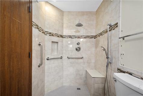 1407 Greenbriar Court South Park PA 15129