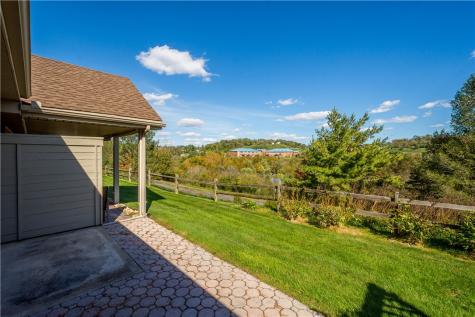 1407 Greenbriar Court South Park PA 15129