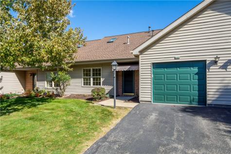 1407 Greenbriar Court South Park PA 15129