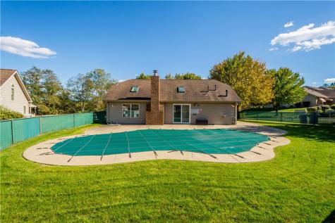 1407 Greenbriar Court South Park PA 15129