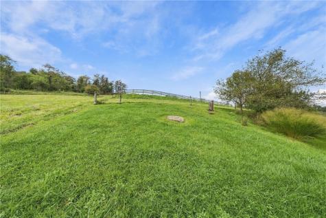 327 Sugar Run Road Waynsbrg/frankln Township PA 15370