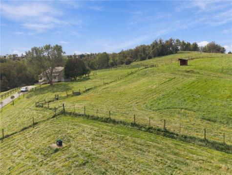 327 Sugar Run Road Waynsbrg/frankln Township PA 15370