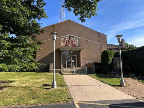 33 Lewin Lane Churchill Boro PA 15235