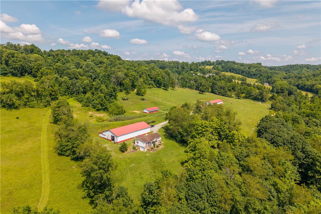 185 Dutch Glory Road West Bethlehem PA 15311