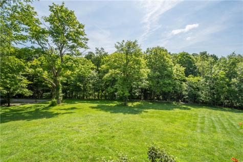 185 Dutch Glory Road West Bethlehem PA 15311