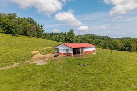 185 Dutch Glory Road West Bethlehem PA 15311