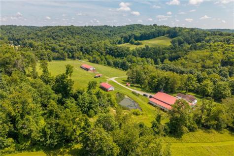 185 Dutch Glory Road West Bethlehem PA 15311