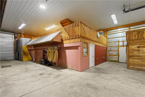 185 Dutch Glory Road West Bethlehem PA 15311