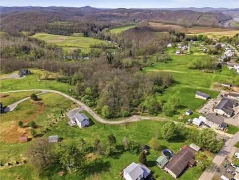 Lot 7 Mcauley Meadows Lane Manor Township PA 16226