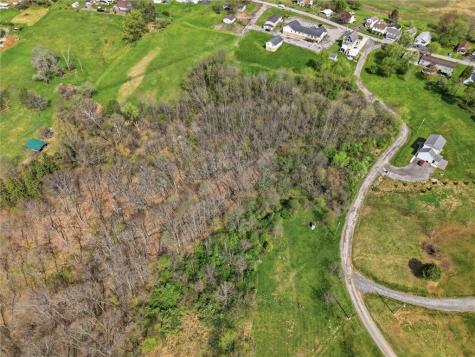 Lot 7 Mcauley Meadows Lane Manor Township PA 16226