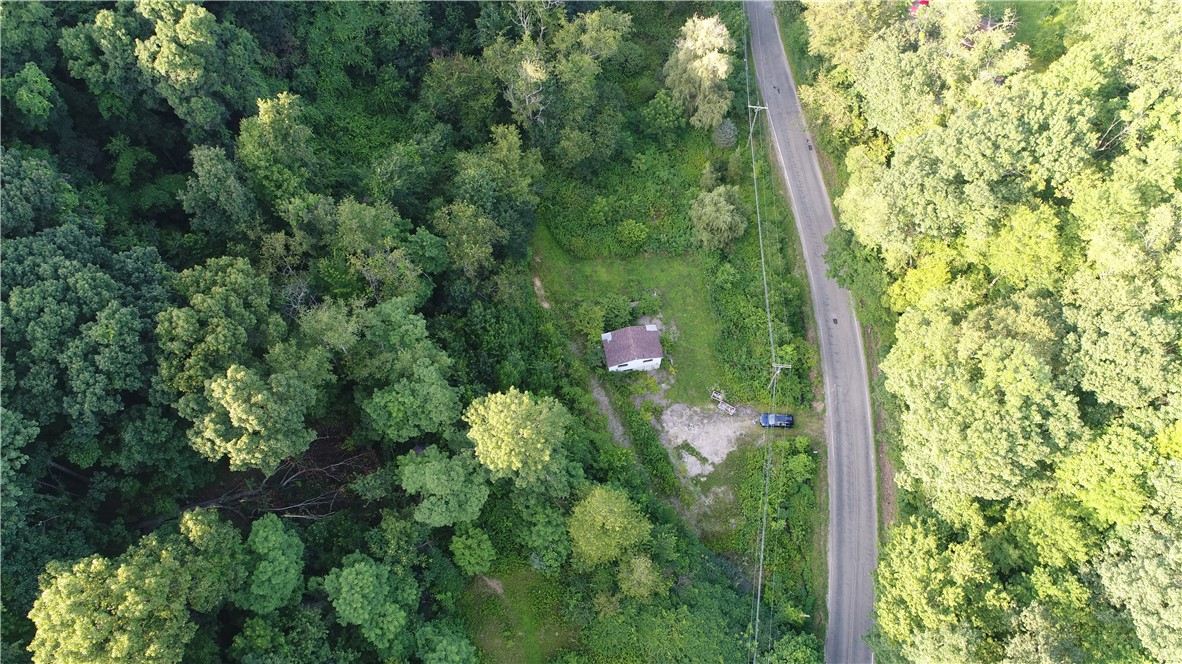 138 Friendship Road Big Beaver PA 15010