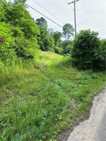 138 Friendship Road Big Beaver PA 15010