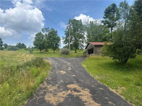 218 Hatfield Menallen Township PA 15480