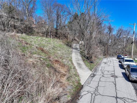 1665 Duffield Street Morningside PA 15206
