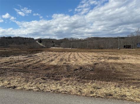 7700 Sharon-mercer Road E Lackawannock Township PA 16137