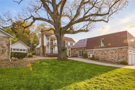 232 Whitestown Road Lancaster Township PA 16037