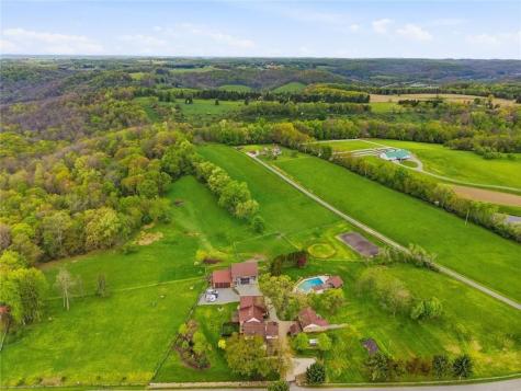 232 Whitestown Road Lancaster Township PA 16037