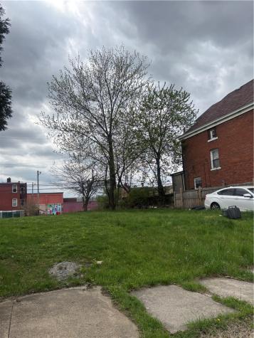 7332 Idlewild Street Homewood Brushton PA 15208