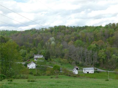 108 Oak Spring Road East Finley PA 15377