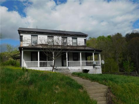 108 Oak Spring Road East Finley PA 15377