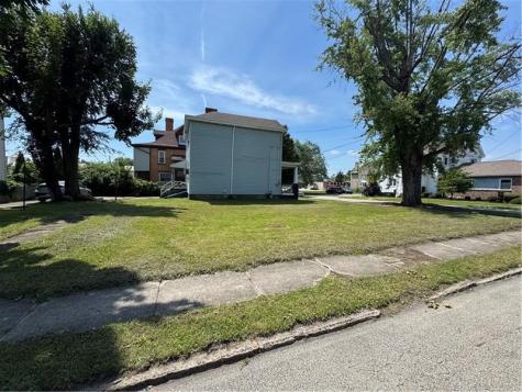 113 Washington Avenue Connellsville PA 15425