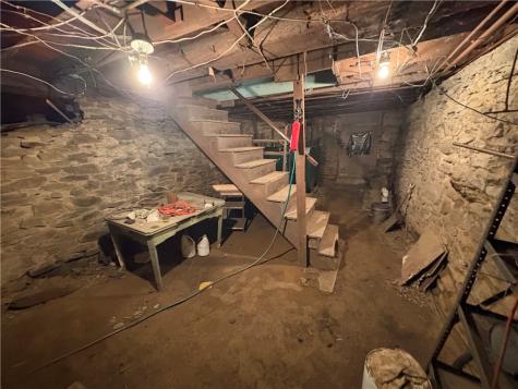 899 Union Flat Road Shelocta PA 15774